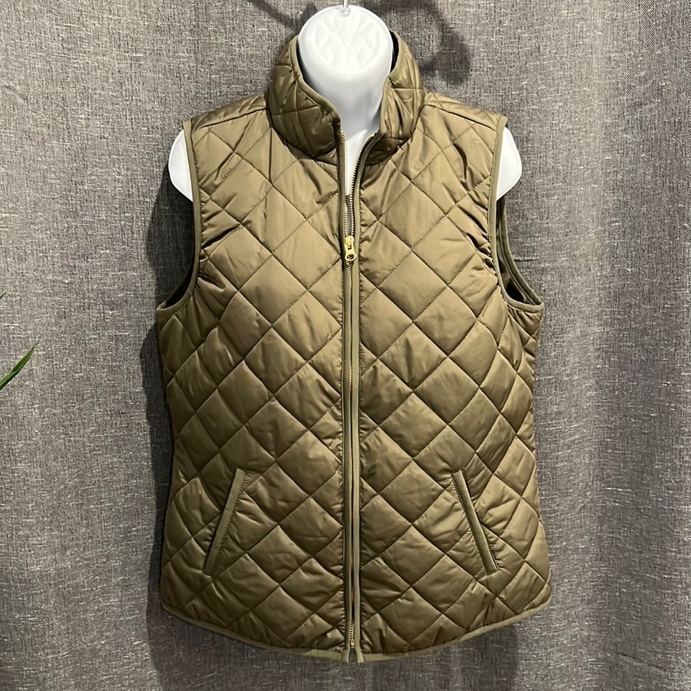 🎉 HOST PICK 🎉 Old Navy Vest
